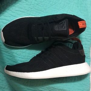 Adidas Men’s NMD_r2 Size 11 Never Worn